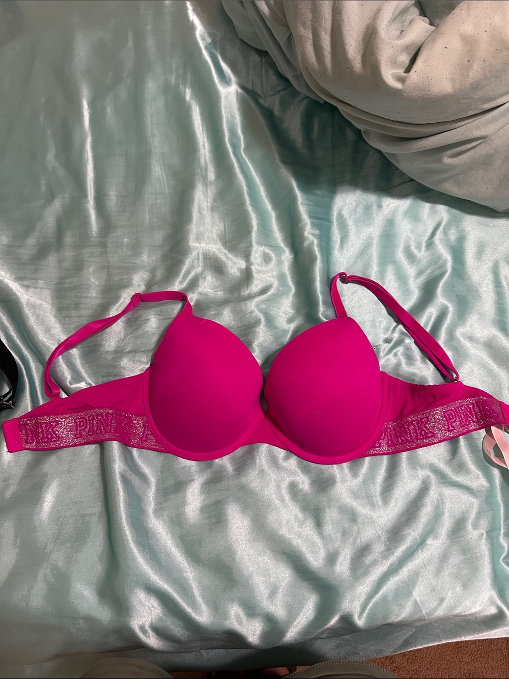 PINK Victoria's Secret Bright Hot Pink Molded T-Shirt Bra
